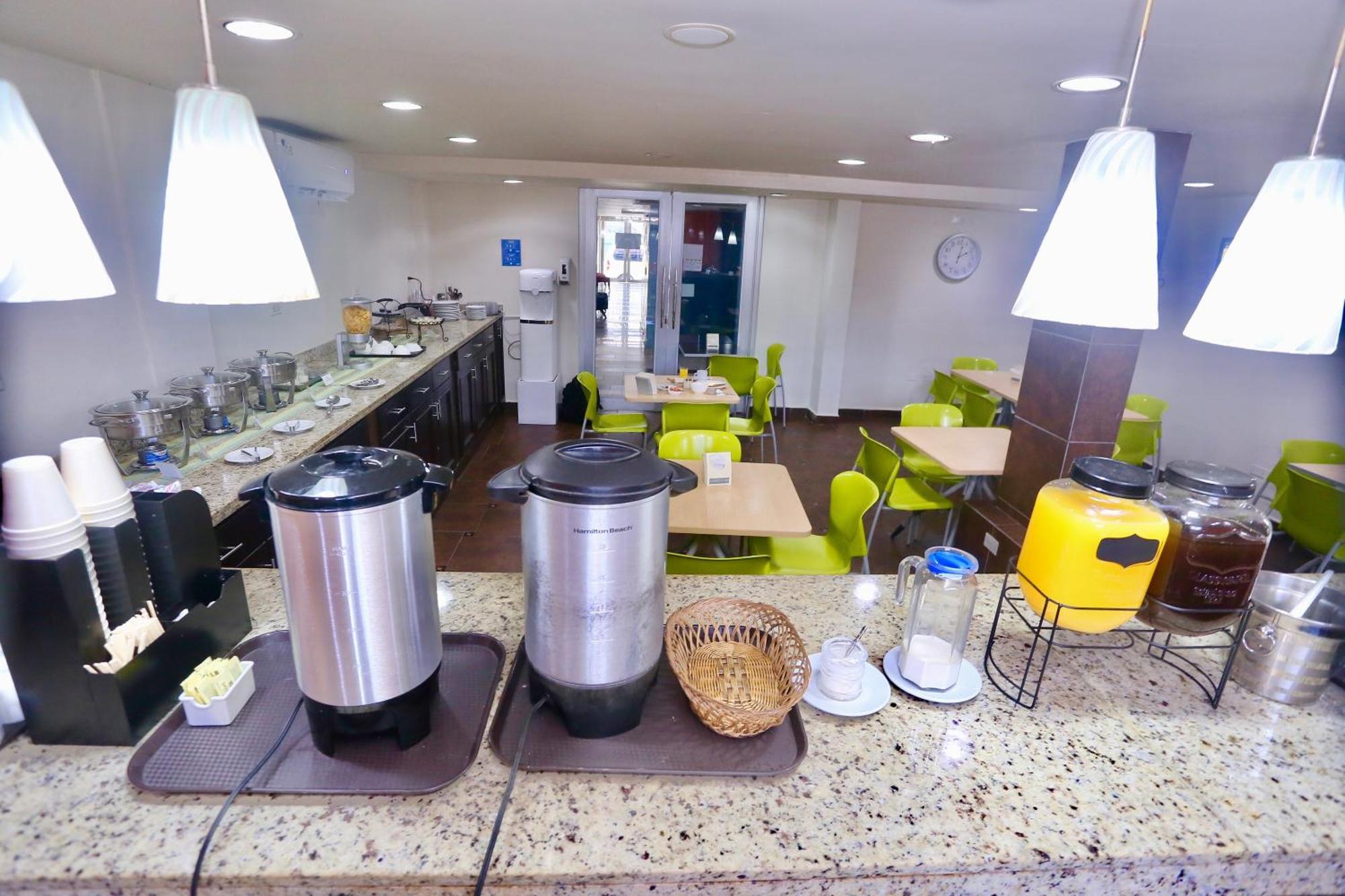 Metro Hotel Panama Ngoại thất bức ảnh